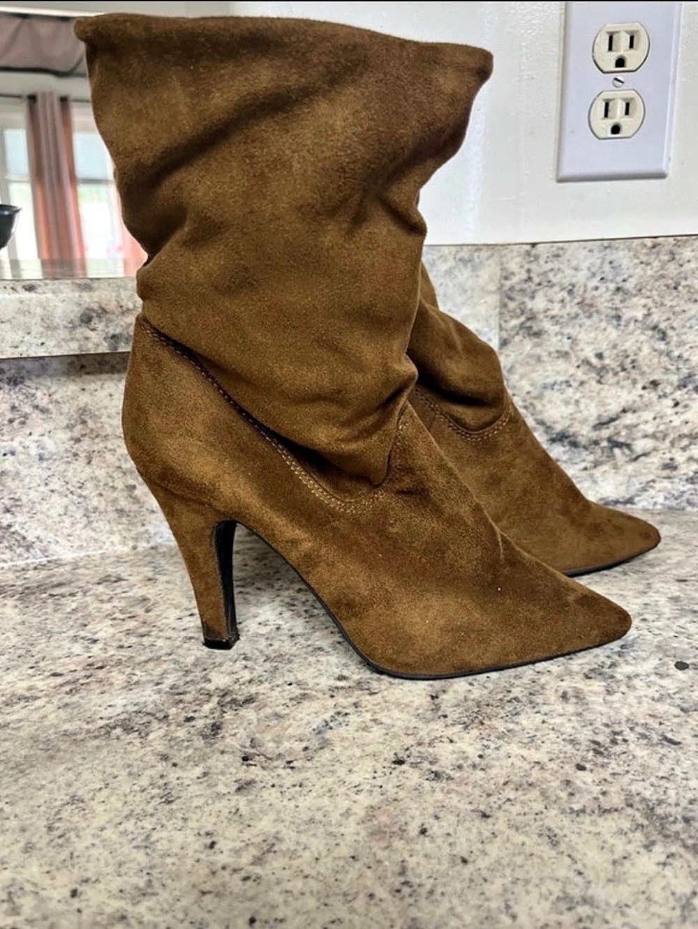 Women's Brown Slouchy Heeled Boots